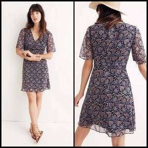 Madewell Orchard Flutter Sleeve Dress in Fan Floral Mix